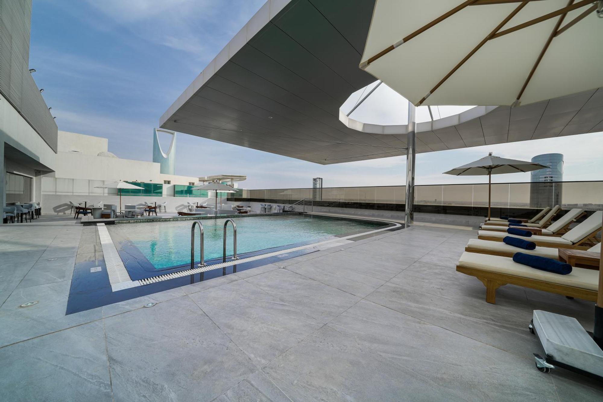 Nova M Hotel, Edge By Rotana Riadh Exterior foto